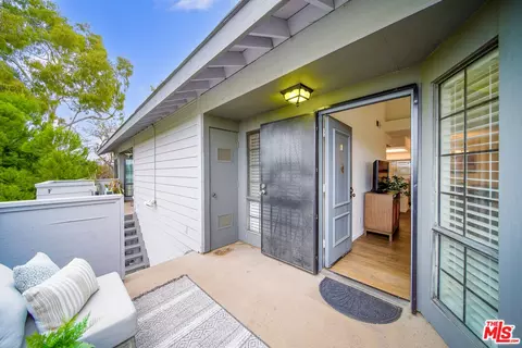Other - 895 W 34th St #E, Long Beach, CA 90806 photo 2 of 6