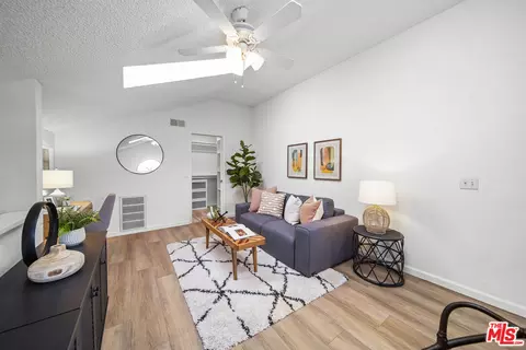 Living - 895 W 34th St #E, Long Beach, CA 90806 photo 4 of 8