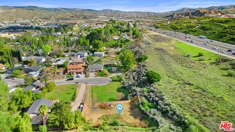 1 Larkhaven, Newhall, CA 91321 photo 8