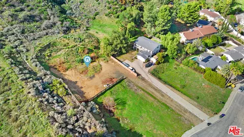 1 Larkhaven, Newhall, CA 91321 photo 4