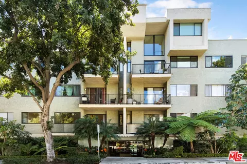 9000 Cynthia St #202, West Hollywood, CA 90069