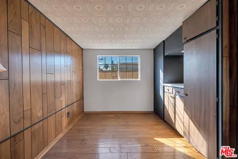 Bedroom - 5504 Allott Ave, Sherman Oaks, CA 91401 photo 1 of 3