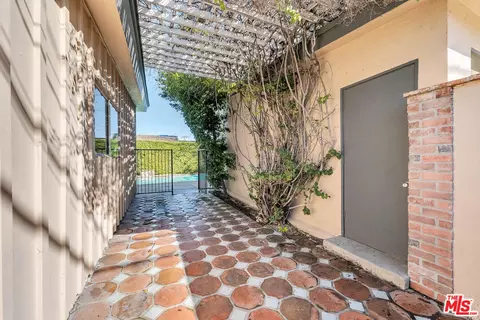 Other - 5504 Allott Ave, Sherman Oaks, CA 91401 photo 5 of 5