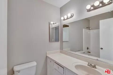 Bath - 37311 55th St, Palmdale, CA 93552 photo 1 of 1