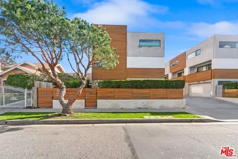 862 S Wilton Pl, Los Angeles, CA 90005