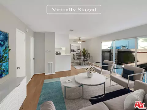 Living - 2853 E Jackson Ave #D, Anaheim, CA 92806 photo 1 of 1
