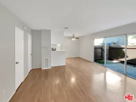 Entry Way - 2853 E Jackson Ave #D, Anaheim, CA 92806 photo 1 of 1