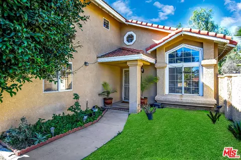 217 Townsend St, Lake Elsinore, CA 92530