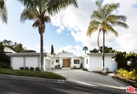 3005 Dona Nenita Pl, Studio City, CA 91604