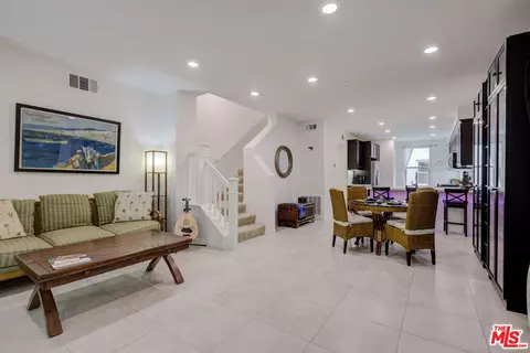 Dining - 107 Neptune, Irvine, CA 92618 photo 2 of 4