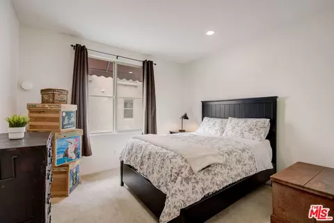 Bedroom - 107 Neptune, Irvine, CA 92618 photo 2 of 6