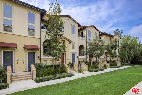 Exterior - 107 Neptune, Irvine, CA 92618 photo 17 of 18
