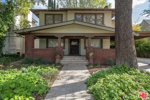 110 S Norton Ave, Los Angeles, CA 90004