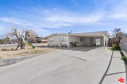 Exterior - 25415 Cheryle St, Barstow, CA 92311 photo 3 of 6