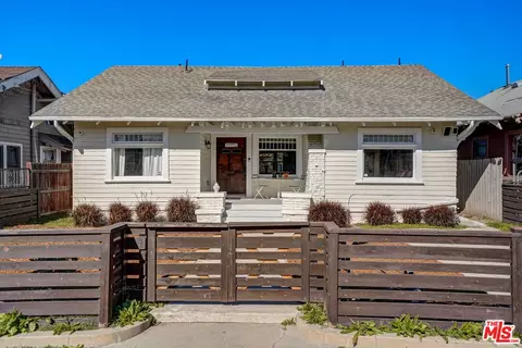 1325 W 49th St, Los Angeles, CA 90037