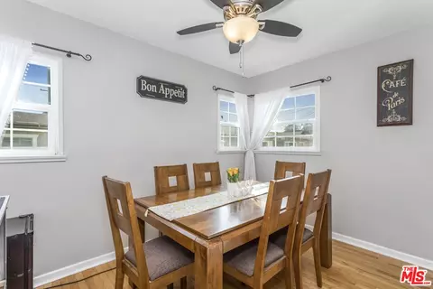Dining - 385 Walnut Ave, Long Beach, CA 90802 photo 1 of 4