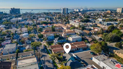 View/Area - 385 Walnut Ave, Long Beach, CA 90802 photo 3 of 9