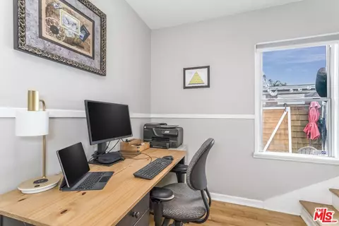 Other - 385 Walnut Ave, Long Beach, CA 90802 photo 3 of 4