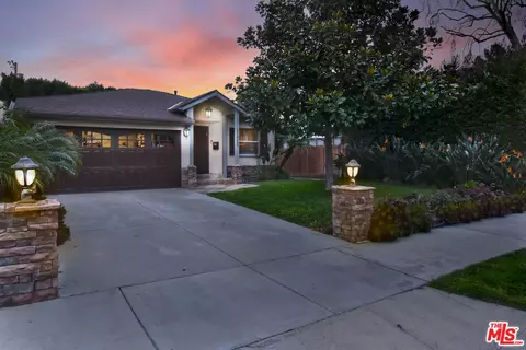 11323 Valley Spring Ln, Studio City, CA 91602