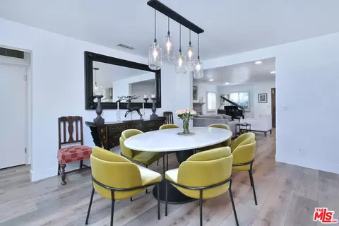 Dining - 11323 Valley Spring Ln, Studio City, CA 91602 photo 2 of 5