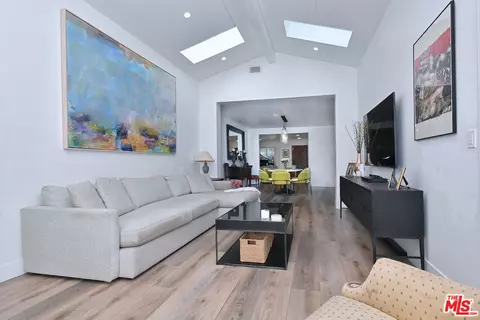Living - 11323 Valley Spring Ln, Studio City, CA 91602 photo 10 of 10