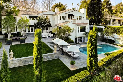 208 N Tigertail Rd, Los Angeles, CA 90049