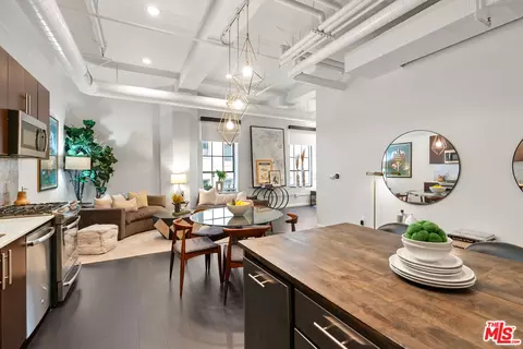 1645 Vine St #501, Los Angeles, CA 90028