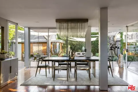 Dining - 1126 Rose Ave, Venice, CA 90291 photo 3 of 3