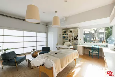 Bedroom - 1126 Rose Ave, Venice, CA 90291 photo 5 of 5