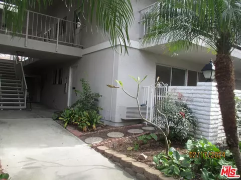 669 Via Mendoza #A, Laguna Woods, CA 92637