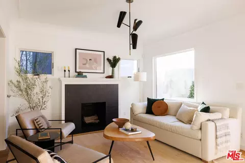 1062 Marco Pl, Venice, CA 90291