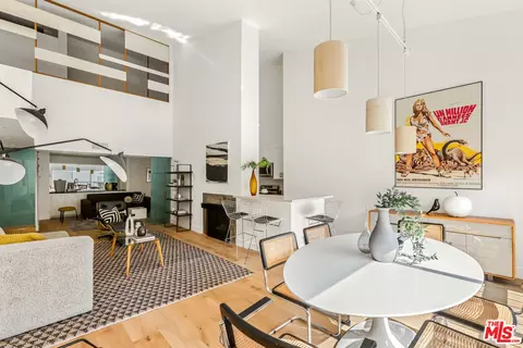 1021 N Crescent Heights Blvd #304, West Hollywood, CA 90046