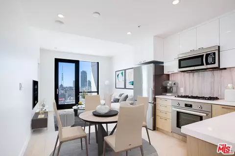 400 S Broadway #2611, Los Angeles, CA 90013