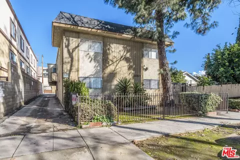 14525 Vose St, Van Nuys, CA 91405 photo 1