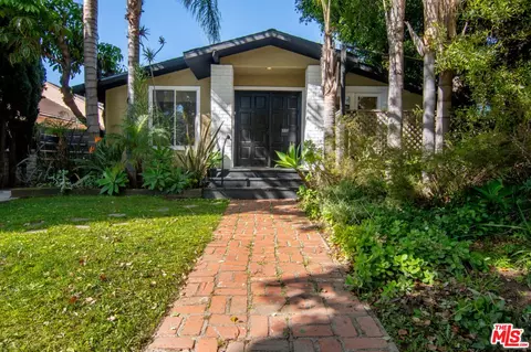 2207 Glendon Ave, Los Angeles, CA 90064