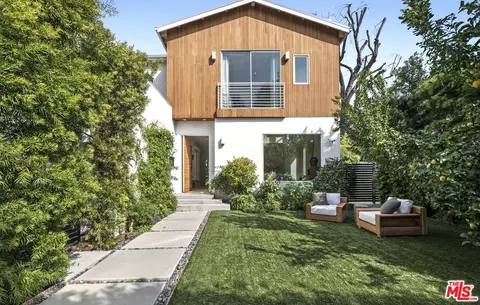 1518 Glenavon Ave, Venice, CA 90291