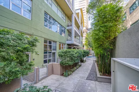 1130 S Flower St #408, Los Angeles, CA 90015