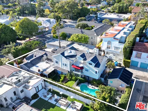 819 26th St, Santa Monica, CA 90403