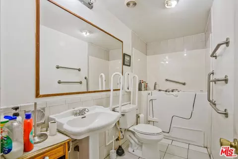 Bath - 1603 E Balard St, Carson, CA 90745 photo 1 of 3