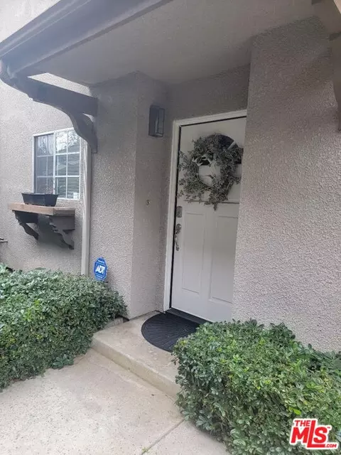 20851 Community St #10, Winnetka, CA 91306