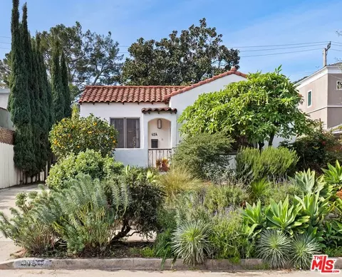 4154 Garden Ave, Los Angeles, CA 90039