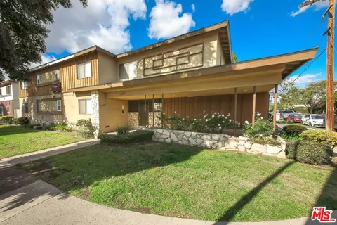 17411 Vanowen St, Van Nuys, CA 91406