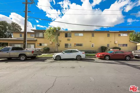 17411 Vanowen St, Van Nuys, CA 91406 photo 4