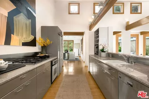 Kitchen - 501 Hodges Ln, Montecito, CA 93108 photo 1 of 2