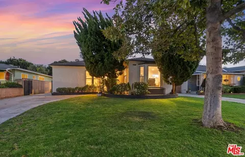 6472 W 85th Pl, Los Angeles, CA 90045