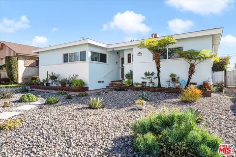 2418 Thoreau St, Inglewood, CA 90303