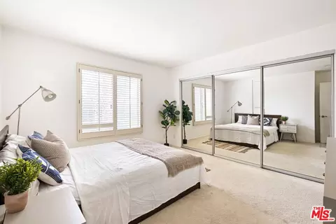 Bedroom - 154 N Meridith Ave #6, Pasadena, CA 91106 photo 1 of 4