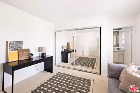 Bedroom - 154 N Meridith Ave #6, Pasadena, CA 91106 photo 4 of 4