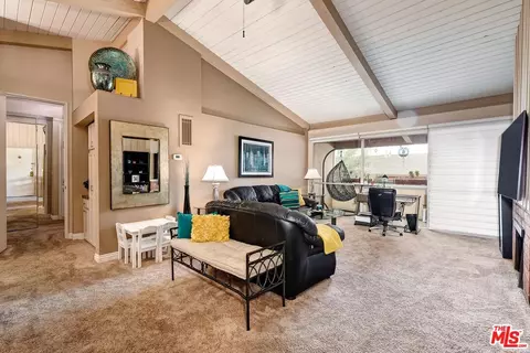 6415 Green Valley Cir #313, Culver City, CA 90230
