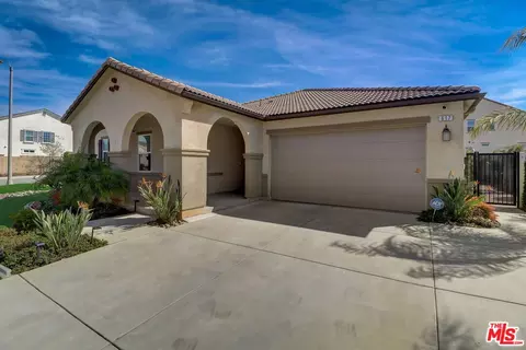 Exterior - 617 Lehner Ave, Escondido, CA 92026 photo 3 of 13